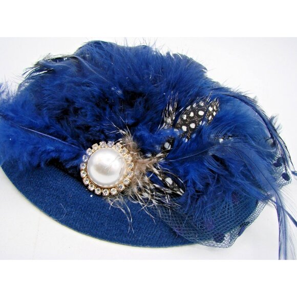 Vintage Womens Pillbox Hat Fascinators White Pearl Feathers Mesh Veil Party Clip - Picture 7 of 13